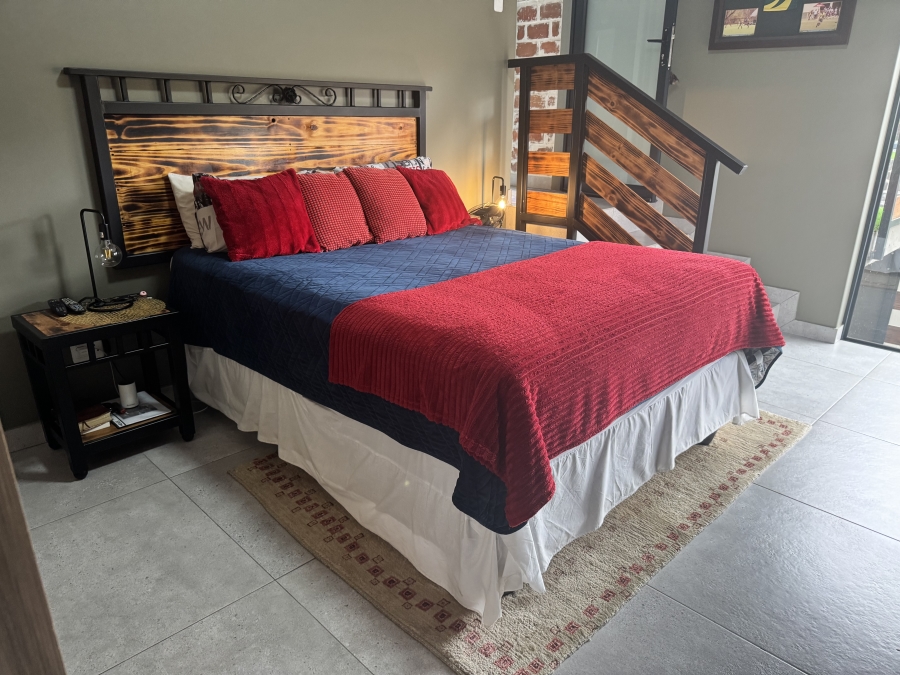 4 Bedroom Property for Sale in Outeniquasbosch Western Cape